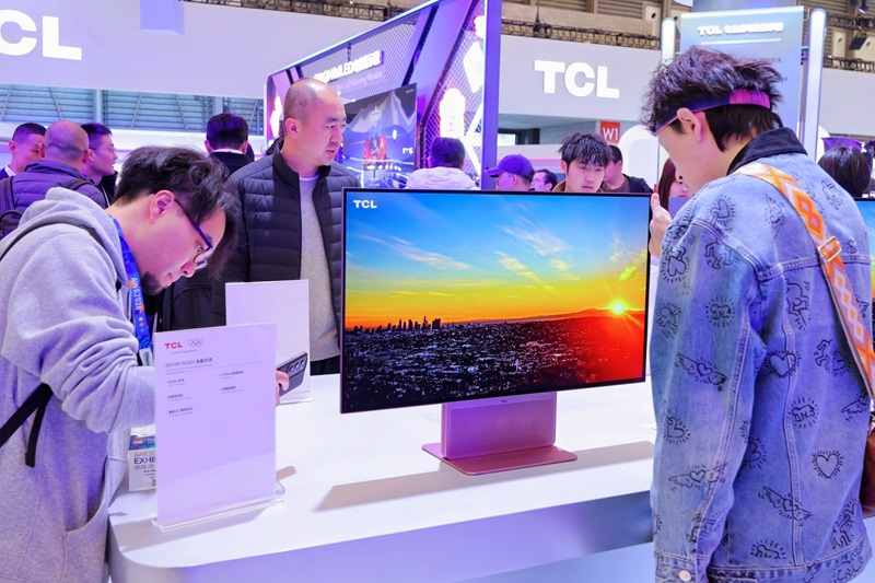 TCL实业AWE 2026焕新打造品牌活力乐园，“屏显+AI”让智慧生活触手可及-RadeBit瑞安全